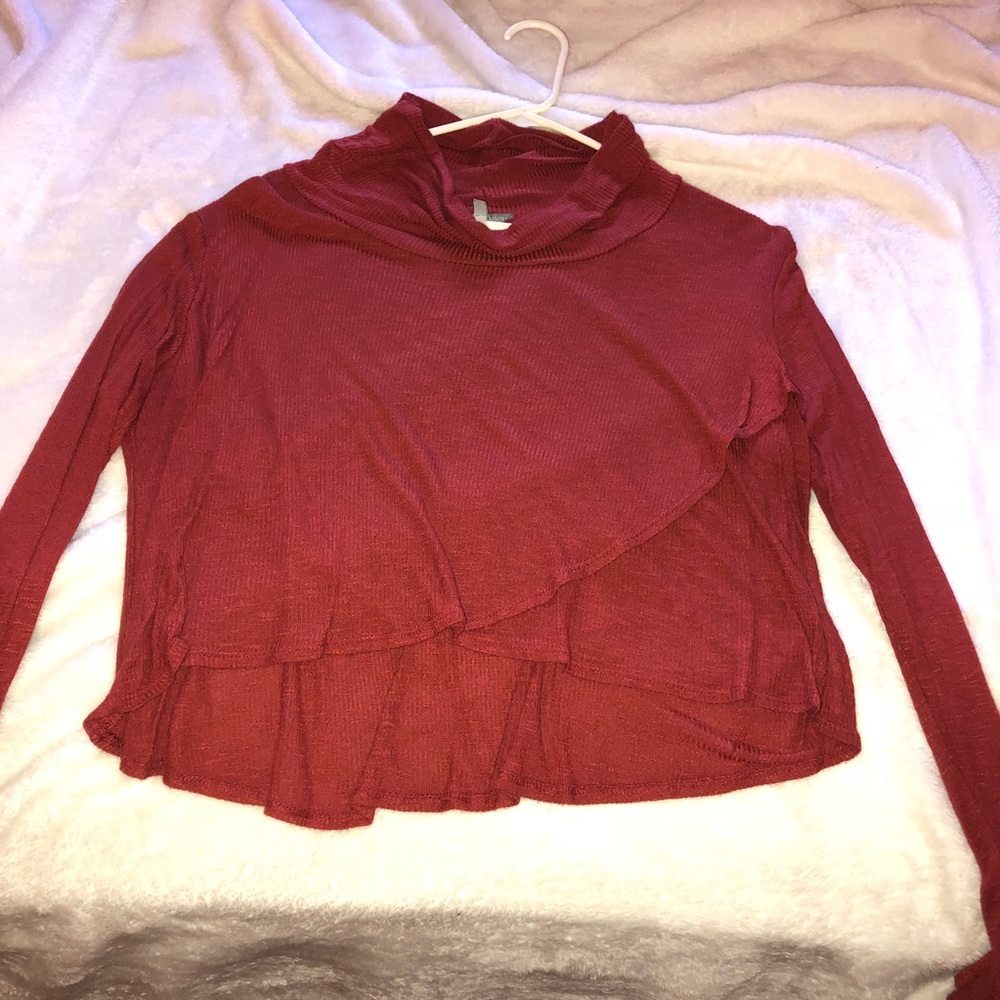 Cropped turtle neck